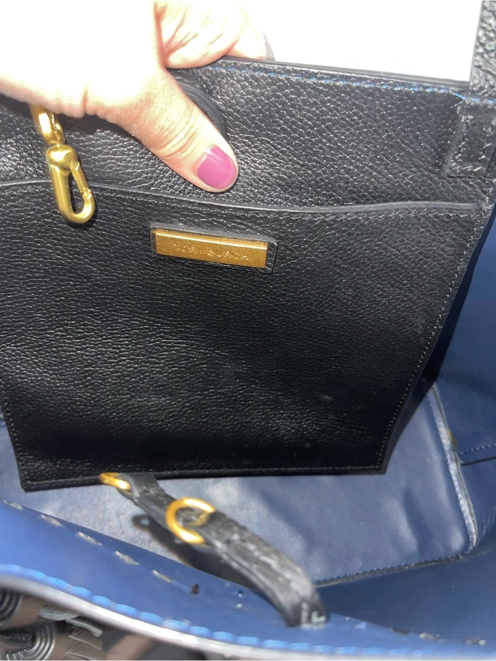 TORY BURCH McGraw Leather Logo Tote Bag Women Black With Tassel Genuine. READ!